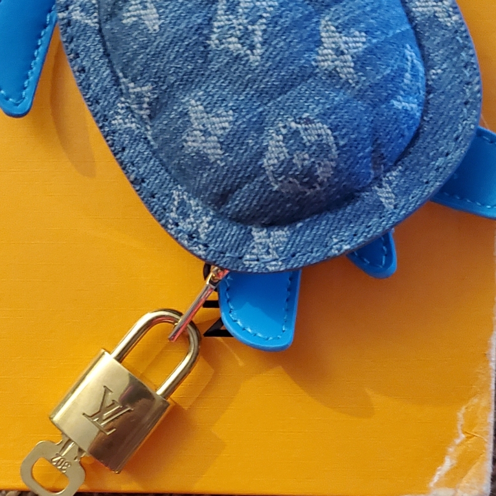 Authentic Louis Vuitton Lock And Key, Nonbranded Turtle Cute Pouch